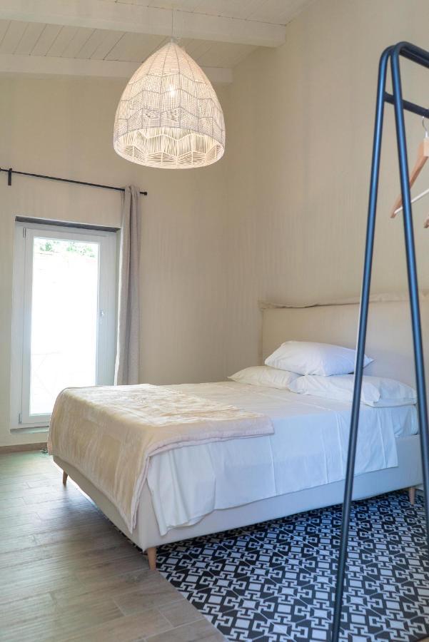 Tesoro Nascosto B&B Salerno Luaran gambar
