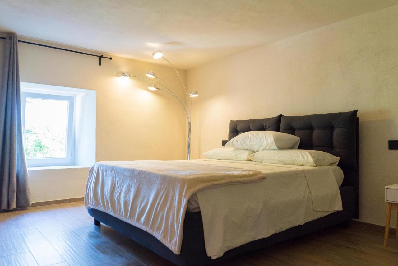 Tesoro Nascosto B&B Salerno Luaran gambar