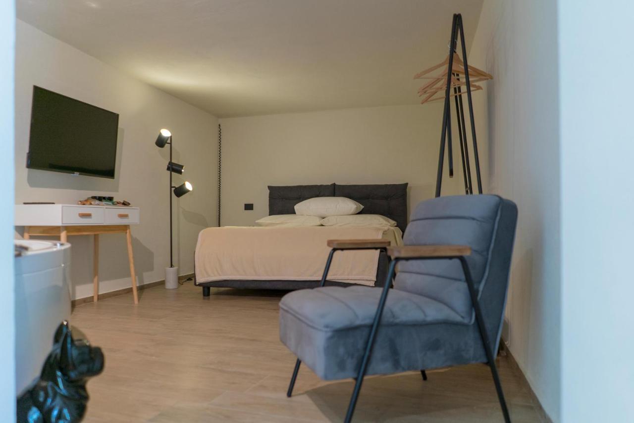 Tesoro Nascosto B&B Salerno Bilik gambar